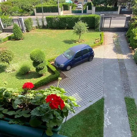 Lovely 1-bedroom With Free Parking Podgorica